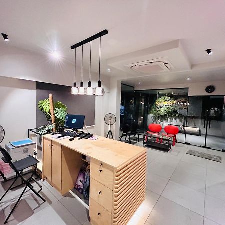 Yarinn Vijayawāda Extérieur photo